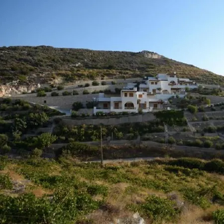 Mikra Bay Vineyard - Rozako * Naxos City